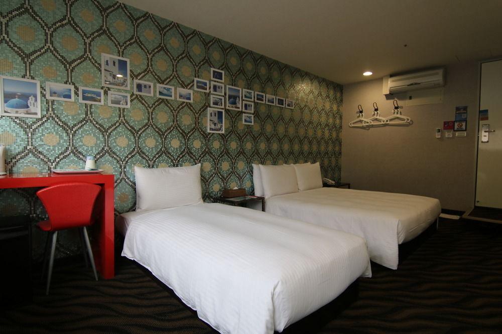 Hotel 6 - Wannien Tchaj-pej Exteriér fotografie